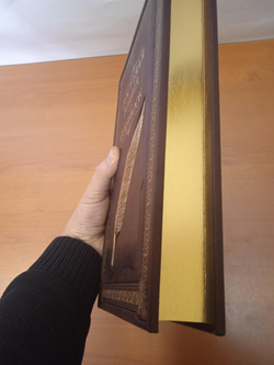 Гостевая книга в кожаном переплете "Перо"