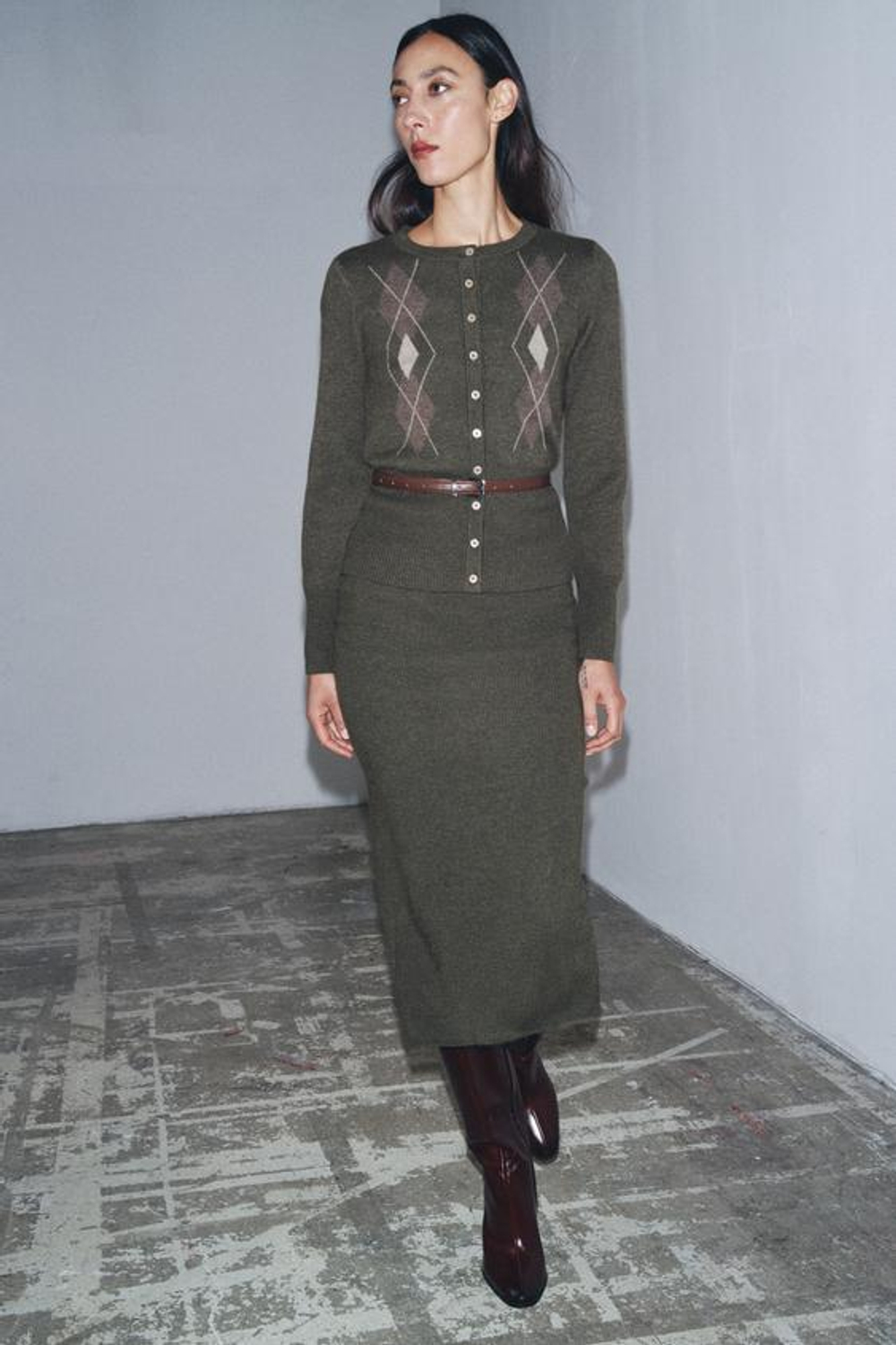 ZARA ЮБКА МИДИ В РУБЧИК, ТЕМНЫЙ ХАКИ