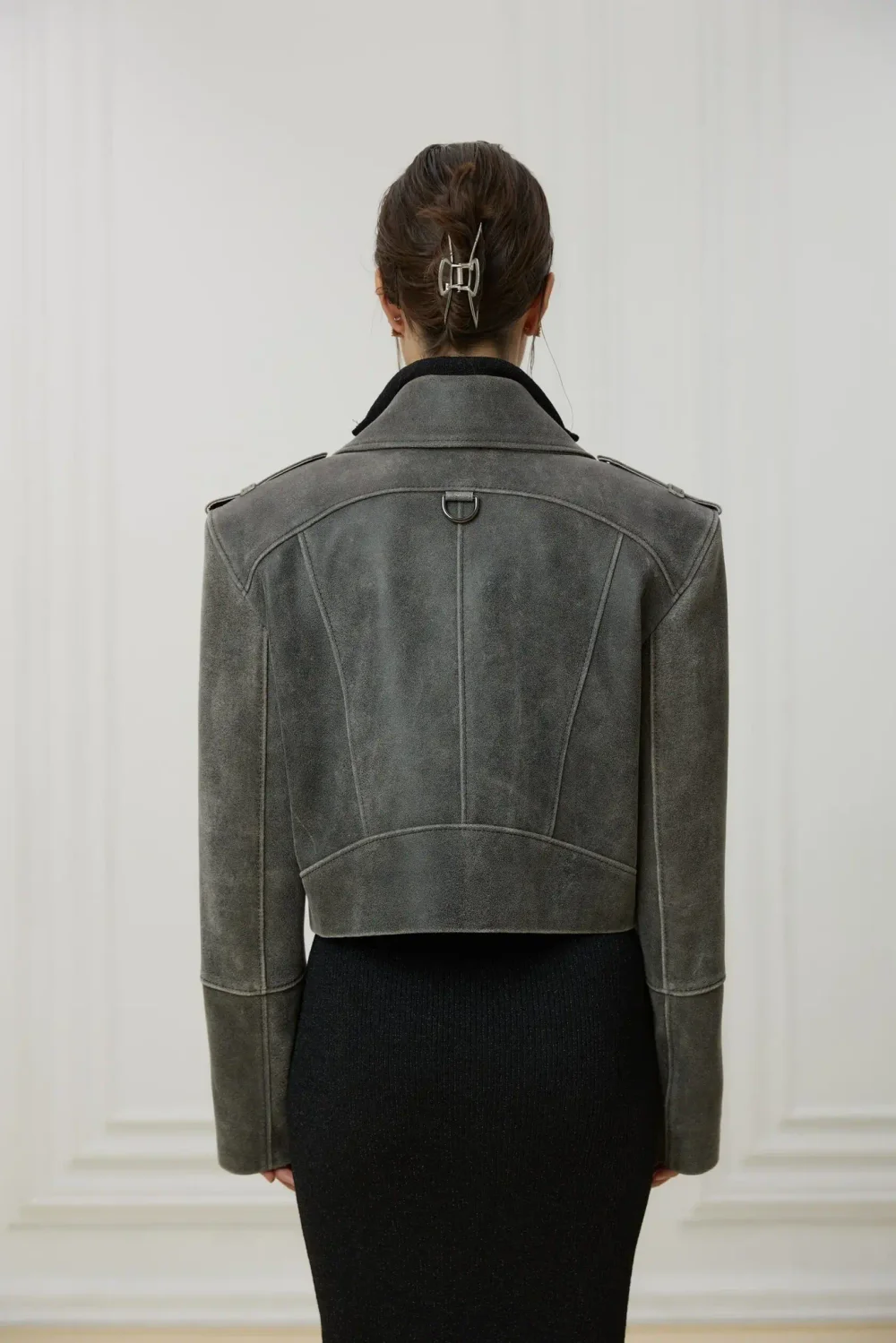 Укороченная косуха с увеличенными плечами, Cерый