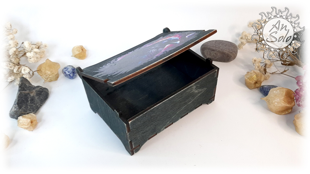 Шкатулка "Волшебный ворон"