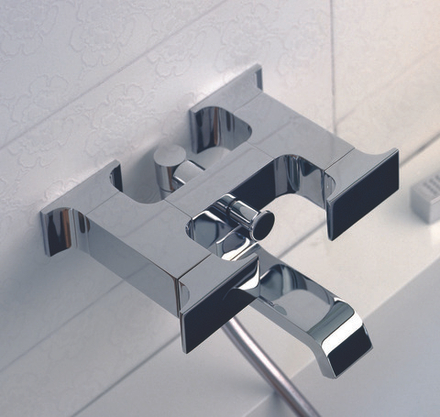 Настенный смеситель для ванны и душа Ritmonio Type-face, хром M0BA3030CRL