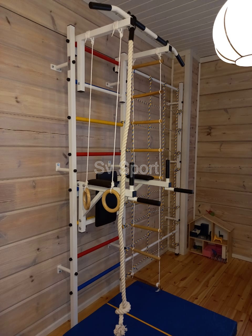 Монтаж шведской стенки Sv Sport с канатным лазом в бетонные, кирпичные стены