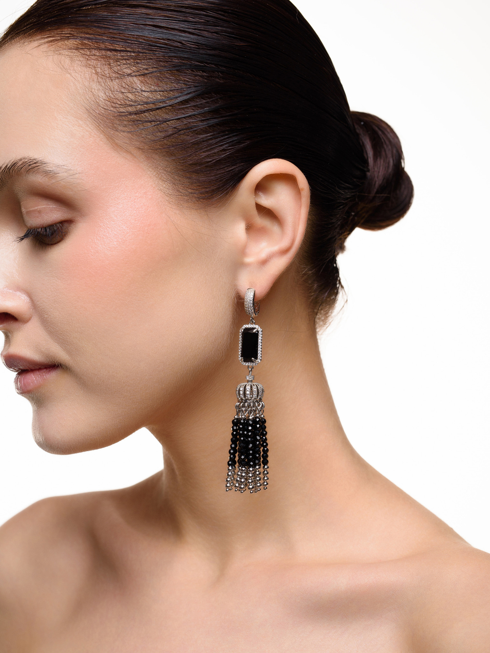 Серьги "Queen" из черного агата и шпинели Silver