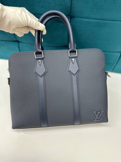 Портфель Louis Vuitton Takeoff