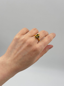 Кольцо с цветком