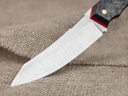 Нож для бушкрафта "Велес", сталь VG-10/Elmax, рукоять карбон (красный спейсер)