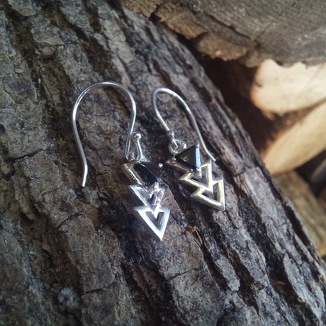 Серьги СТРЕЛА серебро/оникс