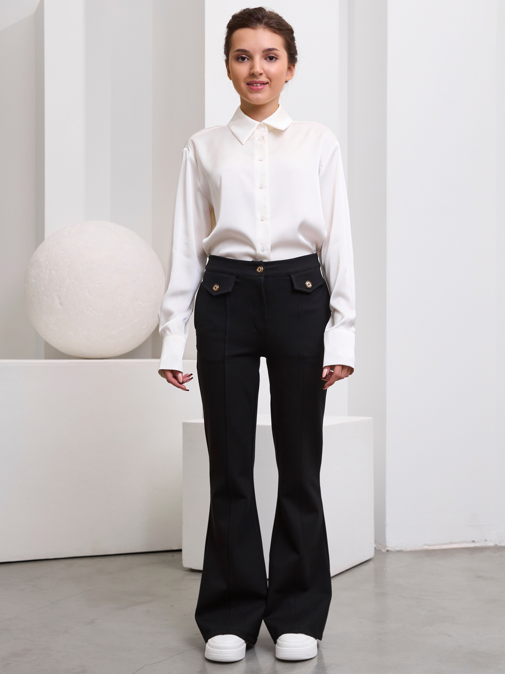 Брюки классические для девочки клёш чёрные