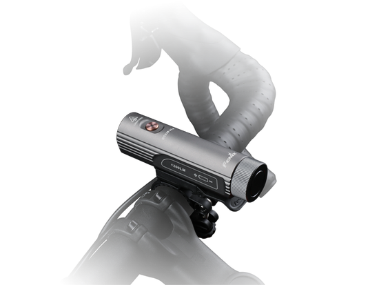 Фонарь Fenix Мод. BC21R V3.0 (1200лм-142м)(светодиод: Luminus SST-40)(157г)(от 1шт.18650 - в комплекте)