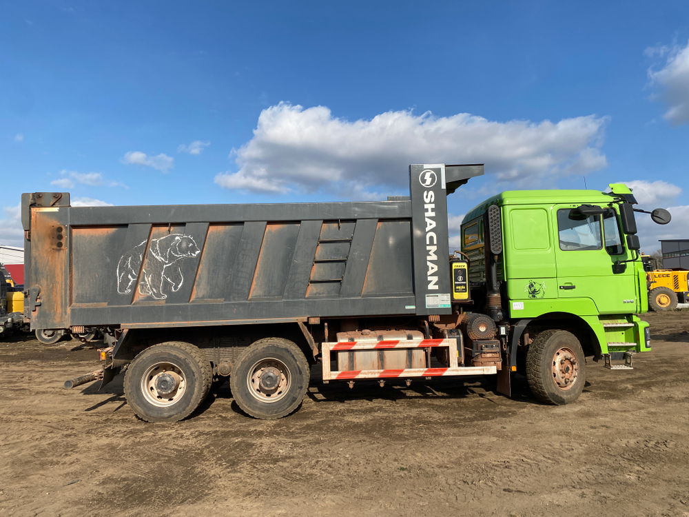 Shacman (Shaanxi) SX* 6x4 Седельный тягач SX42584V324 (Дизельный, 11,6 л, 423 л.с., МТ)