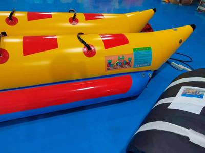 Двойной банан, мест для посадки 6, усиление дна "Ультра"