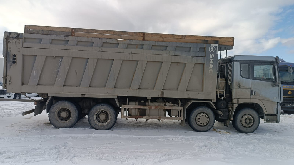 Shacman (Shaanxi) SX* 8x4 Самосвал SX331863366 (Дизельный, 12,5 л, 544 л.с., МТ)