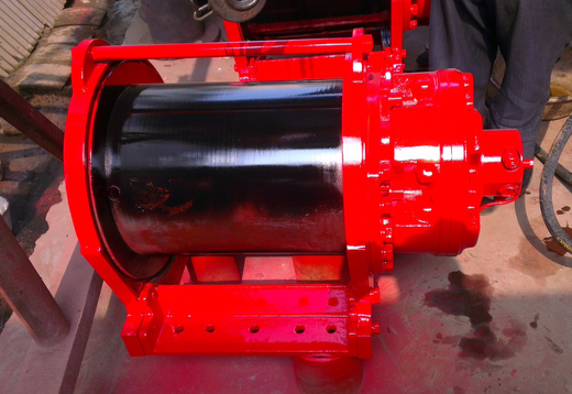 Лебедка гидравлическая YJ5B 5т