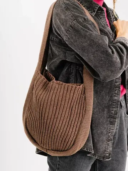 Вязаная вместительная сумка для вещей