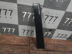 Накладка стойки задней правой Land Cruiser 200 07-21 Б/У Оригинал 7576160040