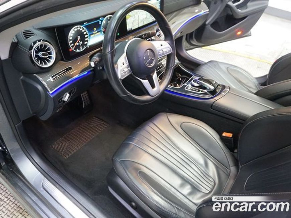 Mercedes-Benz CLS-Class C257 CLS300d AMG Line (01.2020)