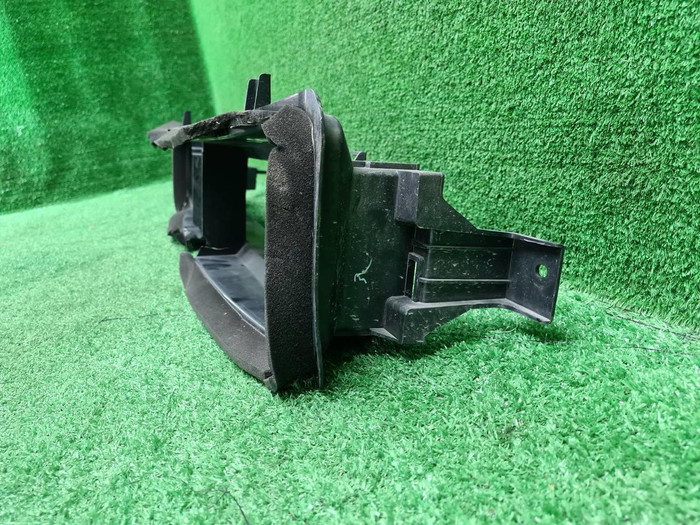 Воздуховод радиатора Voyah Free (2021-н.в.)