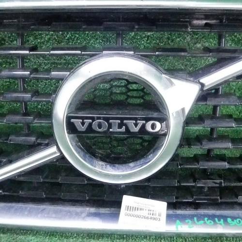 Решетка радиатора Volvo XC60 2 (2017-2021)
