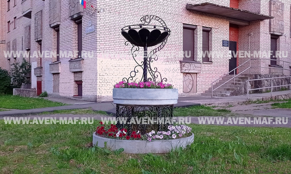 Вазон-комплекс для цветов