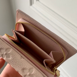 Louis Vuitton Metis Compact Wallet