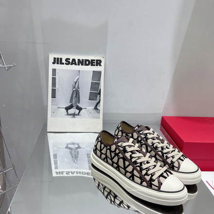 Кеды Valentino
