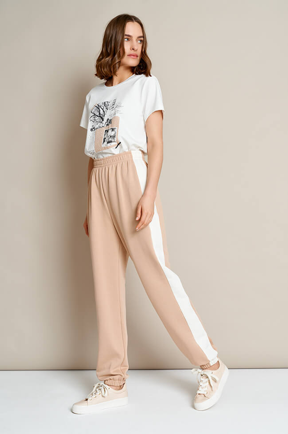 3879 Брюки женские (миндаль)