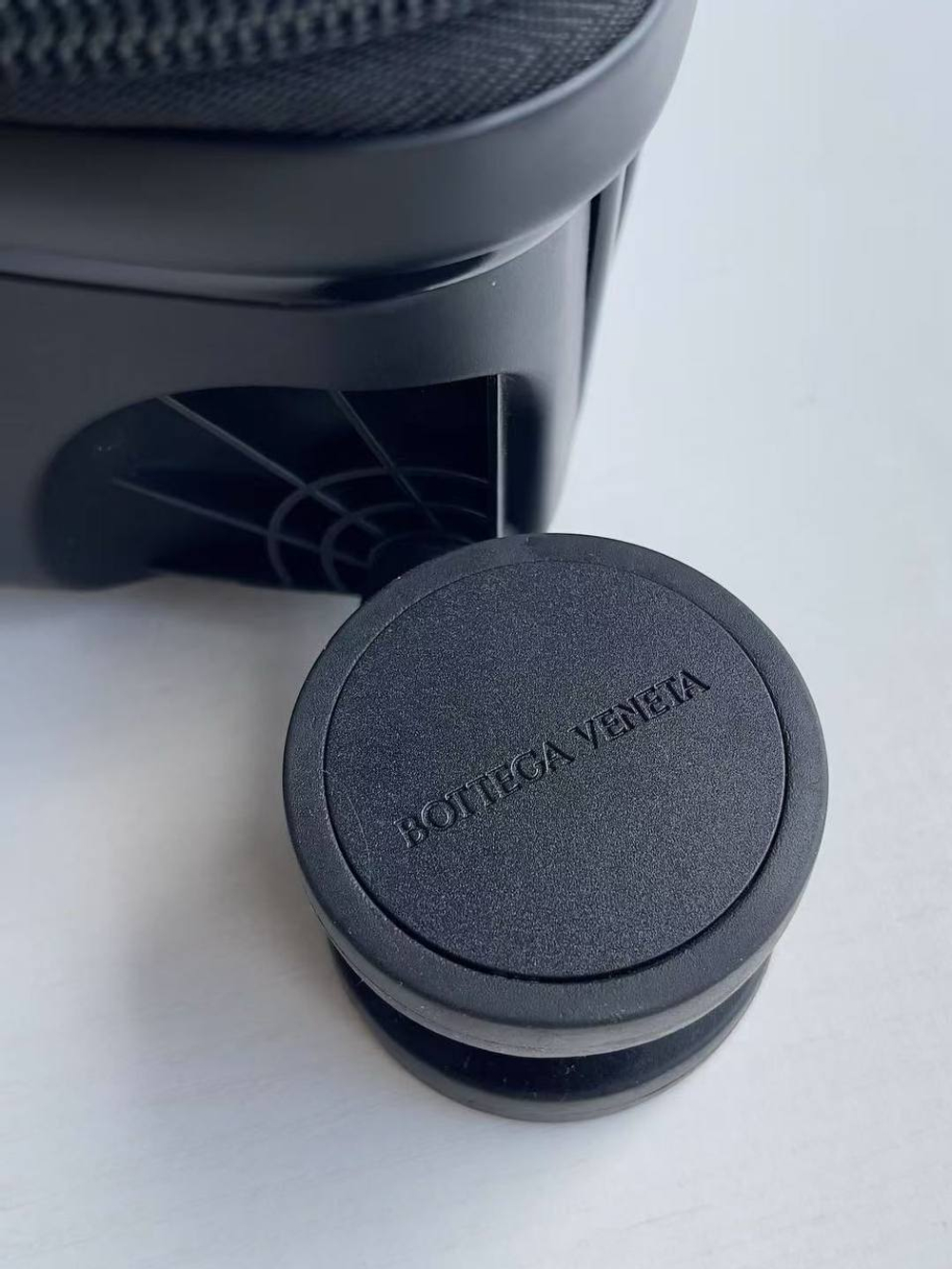 Чемодан Bottega Veneta