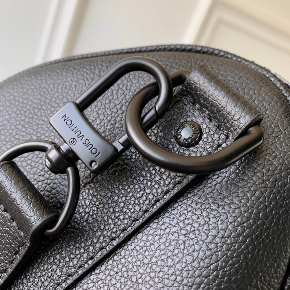 Louis Vuitton Keepall 35