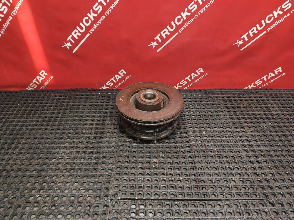 Ступица передняя 2018 г.