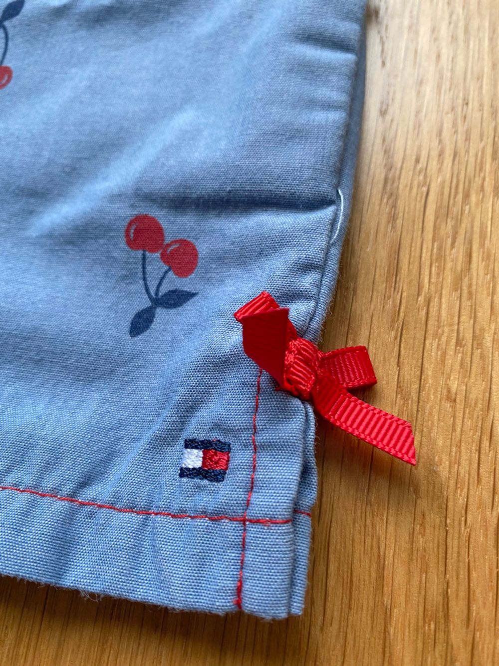 Шорты Tommy Hilfiger, 92