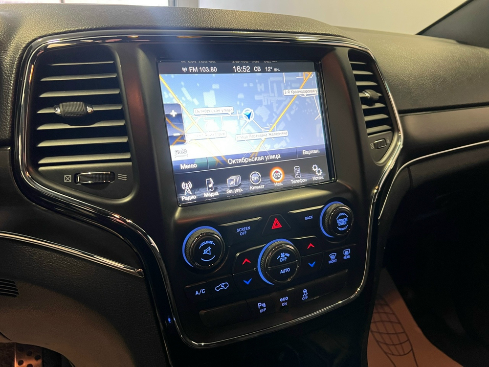 Jeep Grand Cherokee, 2013 год