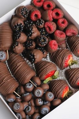 ягоды в шоколаде без сахара