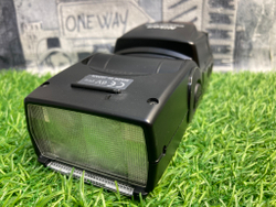 Nikon Speedlight SB-800 Покупка/Продажа