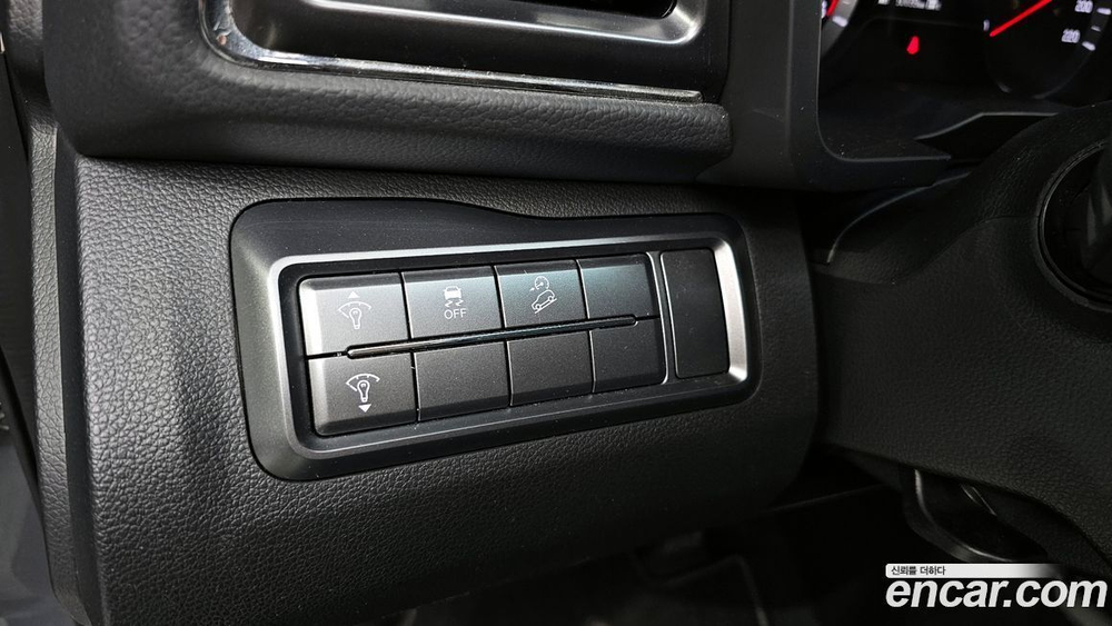 KG Mobility (Ssangyong) Very New Tivoli Дизель 1.6 2WD (01.2020)