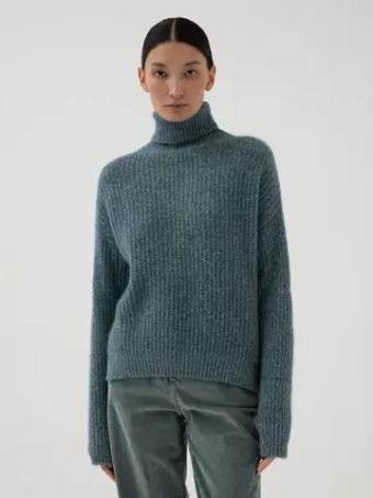 Свитер PESERICO