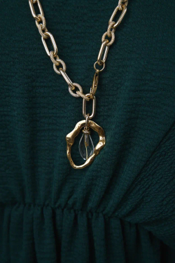 Цепь-трансформер длинная: овальные и рифленые золотые кольца, с горным хрусталем