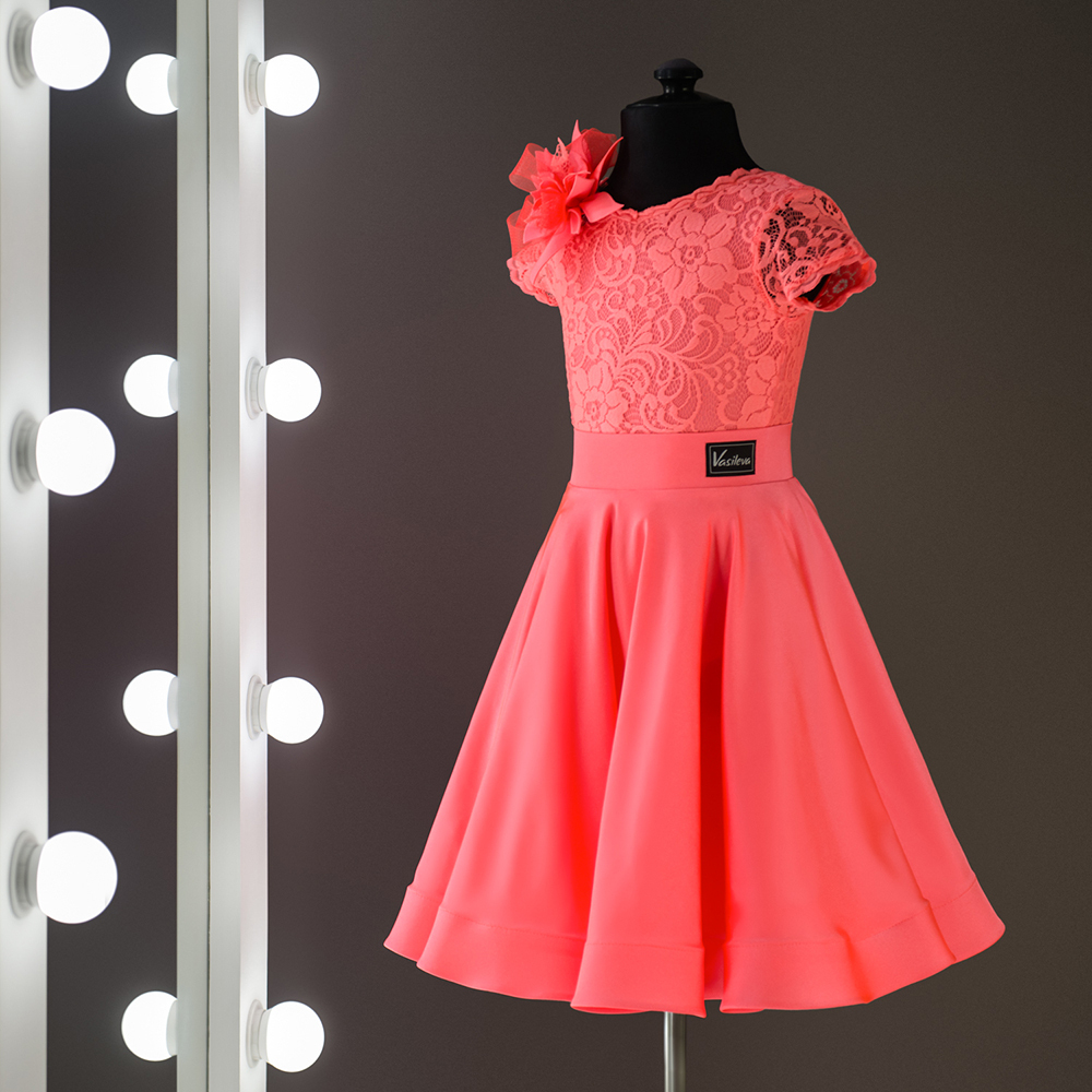 красивое платье для танцев