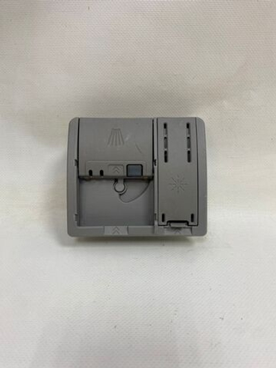 1.10 Дозатор моющих средств Bosch 755073 б/у для посудомоечной машины