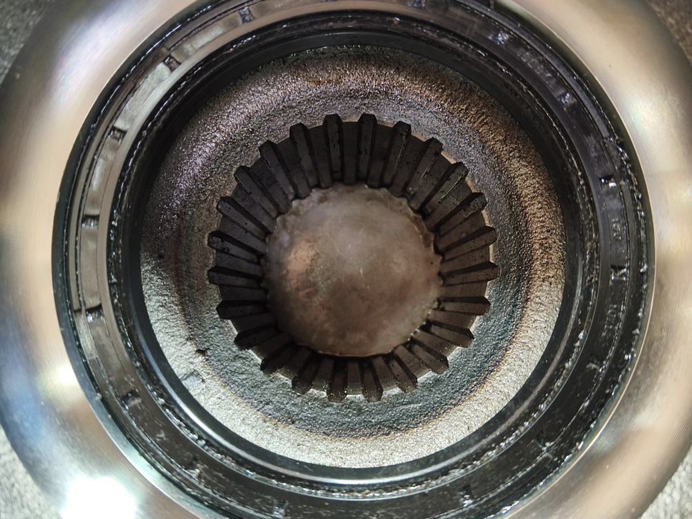 Крышка ступицы задней