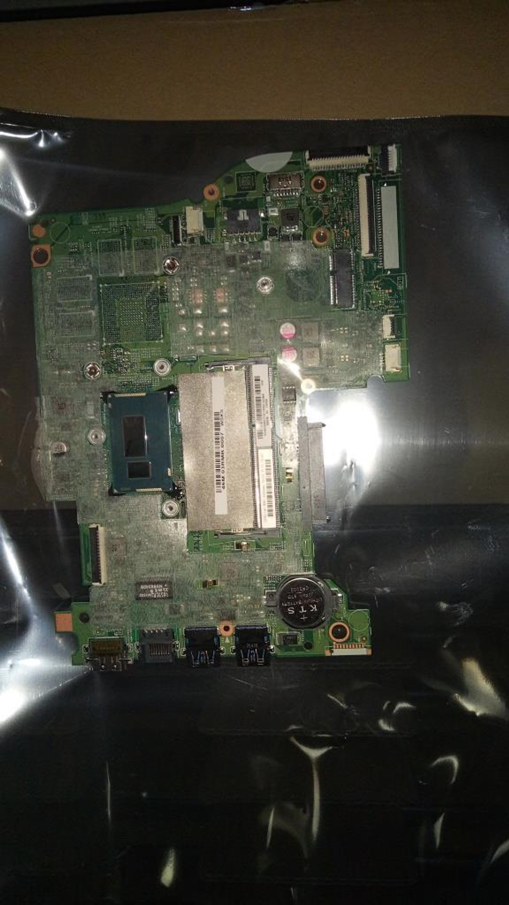 Материнская плата для ноутбука Lenovo YOGA 500-14 W8P I3-4005 UMA HSW (5B20H91218), оригинал