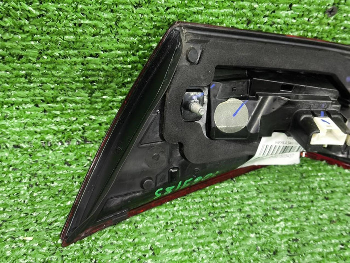 Фонарь левый внутренний Mercedes E W213 (20-23)