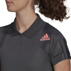 Женское поло Adidas W Club Graphic Polo - grey six/acid red