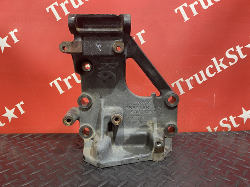 Кронштейн генератора