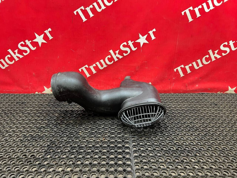 Патрубок воздушного фильтра