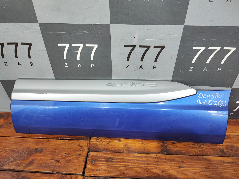 Молдинг задней левой двери Audi Q7 (2) Б/У Оригинал 4M0853969B