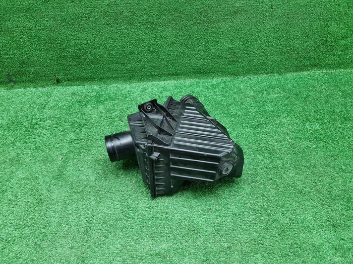 Корпус воздушного фильтра LR Discovery Sport 19-нв