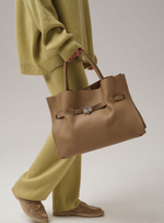 Кожаная сумка Deboro 31195 бежевый карандаш