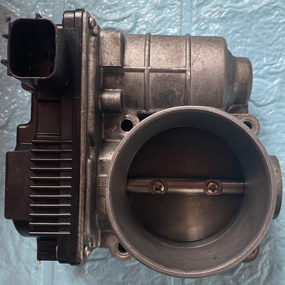 Дроссельная заслонка Nissan 2.0 2.3 2.5 VQ23 QR20 QR25 (оригинал,)