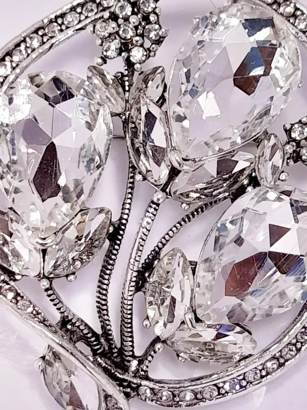 Брошь-кулон "Букет цветов хрусталь"