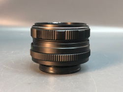 MC Helios-44M-5, Вмятина на кольце светофильтров